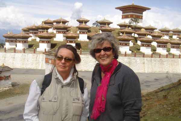 Anne and Marion (from USA) at Dochula pass.