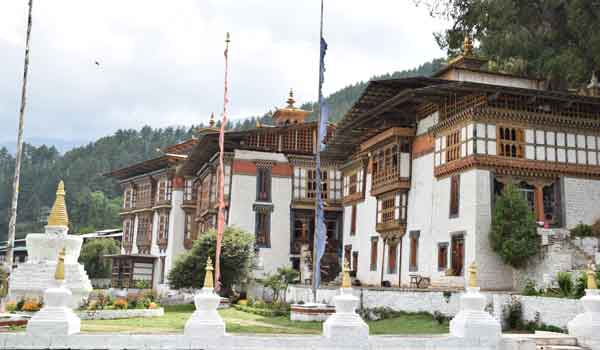 Kurjey monastery on the way to Chorten Kora festival.