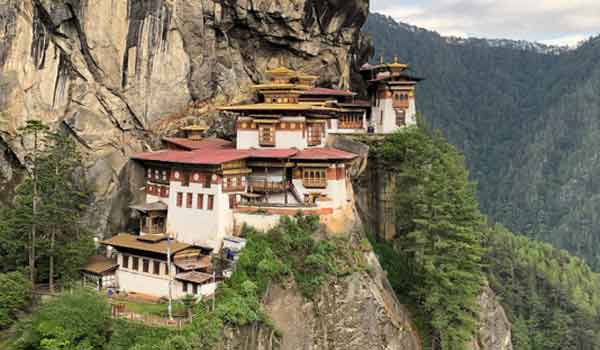 Tiger's Nest monastery 03.