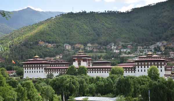 Thimphu festival Bhutan is held for 3 days at Tashichho Dzong