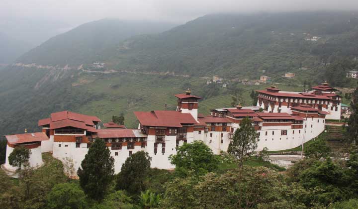 Nalakhar tshechu festival tour includes visit to Trongsa Dzong